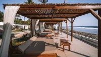 Coco Surf Tropical Village Hotels in La Libertad