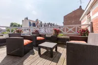 沉睡的貓里爾-古諾別墅