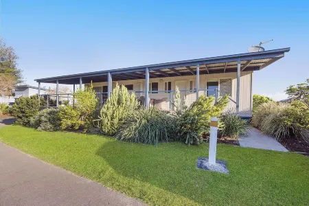 Reflections Lennox Head - Holiday Park Отели рядом с Аэропорт Байрон Гейтуэй