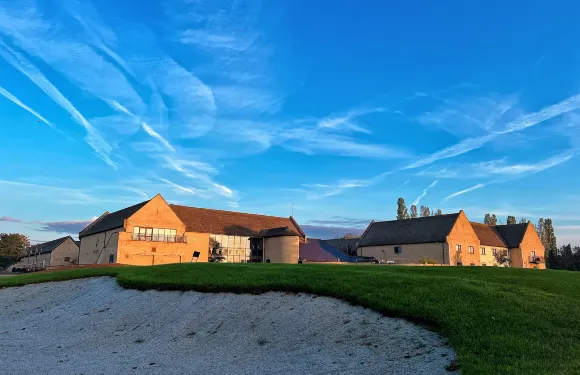 比斯特酒店，高爾夫球場&SPA