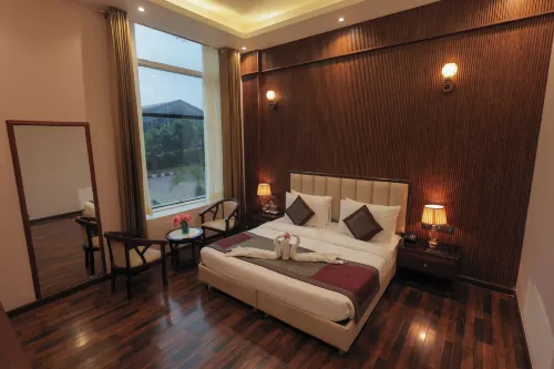 Tivoli Royal Palace Hotels in Palwal