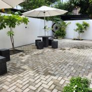 Neem Tree House, Trincomalee