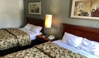 Palace Inn & Suites - Newport News/Jefferson Ave Hotels in Smithfield