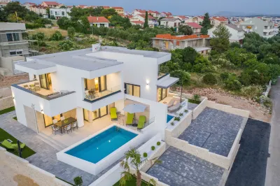 Luxury Villas Joy Hotels in 