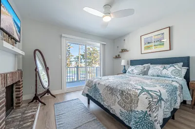 2-BR Sea Coral Beach House - 1.5 blocks from beach Hotels near Brigantine Beach