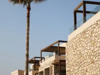 Uzenie All Suites Boutique Resort Hotels in Adelianos Kampos