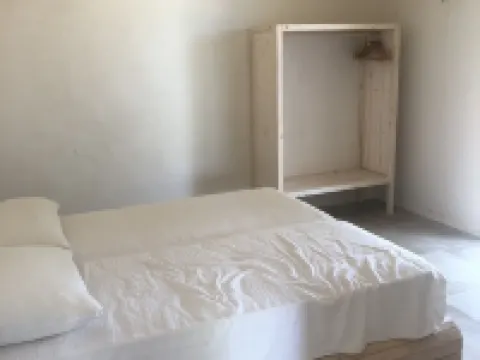 SAN GREGORIO VILLA WITH SECULAR OLIVE GROVE, GARDEN AND PORCH Hotels in Patu