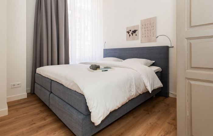 The old store: a completely renovated apartment in the center of Leiden