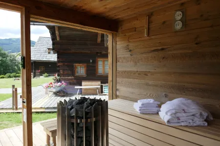 Cozy Holiday home with Garden Sauna, wlan access