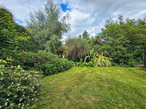 Acheron House: Cosy chalet, breathtaking views, pets welcome!