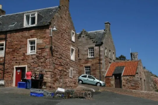 Gorgeous ground floor luxury Apartment in Fishing Village of Crail