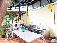 Stay with local peoples!