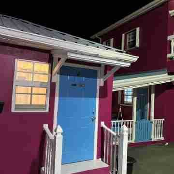 You won’t forget your time in this romantic Tiny House w/ pool. Gated & Keyless! Hotel Exterior