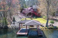 Lake house - Hot Springs Village Hotels in Hot Springs Village