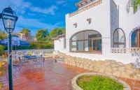 Beautiful villa with private pool and sea view, large garden, wifi, 1000 sqm