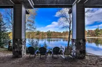 Cozy Lakeside Detached home with Amazing Elevated Views