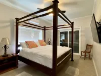 Amazing View from 3rd Floor Condo  Unit5 Hotels in 