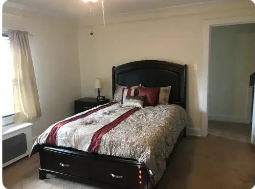 Classic 1920s West End Duplex Hotels in Allentown