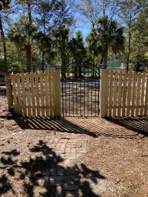 Max's Place Next to landings, Boat parking, quiet and relaxing Hotel di Steinhatchee