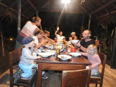 Turtle Surf Whale Watching Отели в г. Камберюгамува