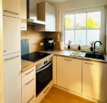 Modern und Hochwertig Eingerichtetes Ferienhaus Direkt am Meer für 5 Erw. + Baby