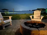 Home on the Lake w/ Pool and Boat Dock