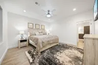 Brand new, 3 Bedroom Suite in Fort Morgan!