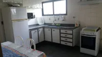 Beautiful Apartment in Guaruja Cove Beach. Hotell i Jardim Tres Marias