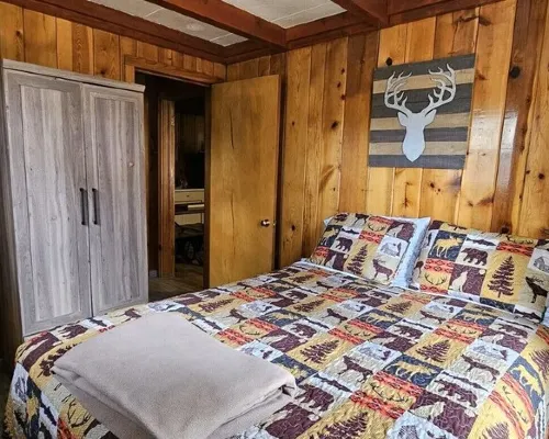 Grizzly’s Getaway in the Mountains! 45 minutes to white sands., Dogs Welcome 클라우드크로프트 호텔