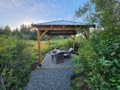Private Hideaway, Wetland Views! Heather Cottage