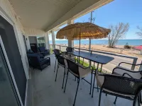 Yes that's the Lake view !  Private beach - Rooftop patio - Large balcony