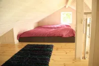 Beautiful cottage just a few meters from the lake