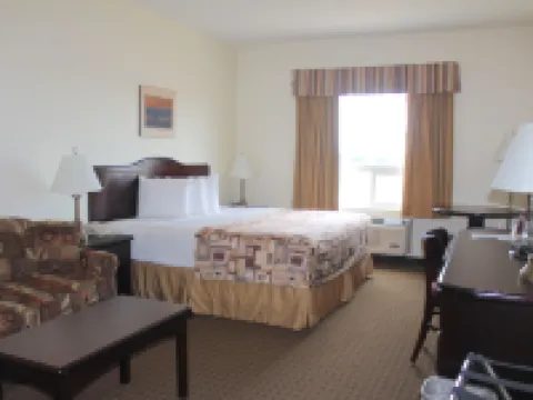 Prairie Moon Inn & Suites Unity Hotels in Unity