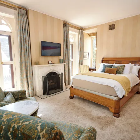 Mansion Hill Inn
