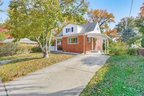 5 Mi to Downtown Baltimore: Quiet Home w/ Porch Hotels in Rossville