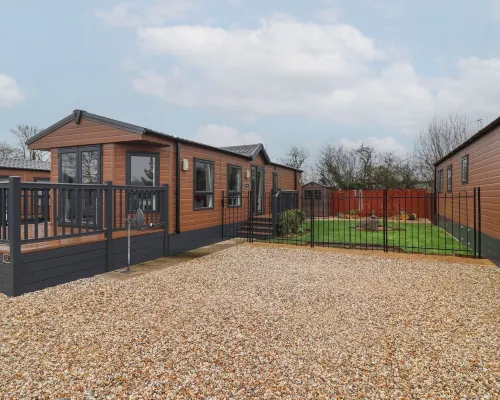 롱던 로지 이브셤 호텔