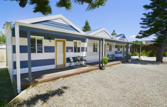 NRMA塔斯拉海濱假日公園