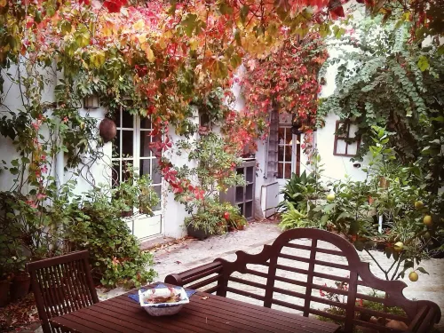 La Casa de Bovedas Charming Inn