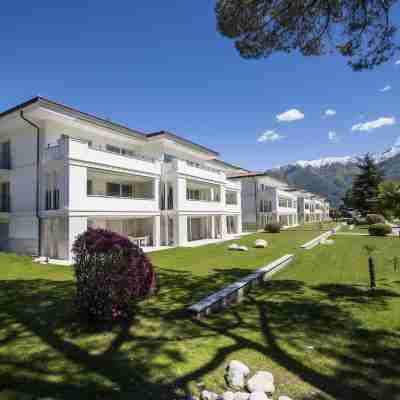 Delta Resort Apartments Hotel Exterior