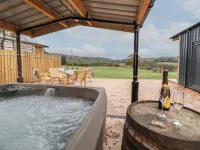 Elliw Hotels in Ruthin
