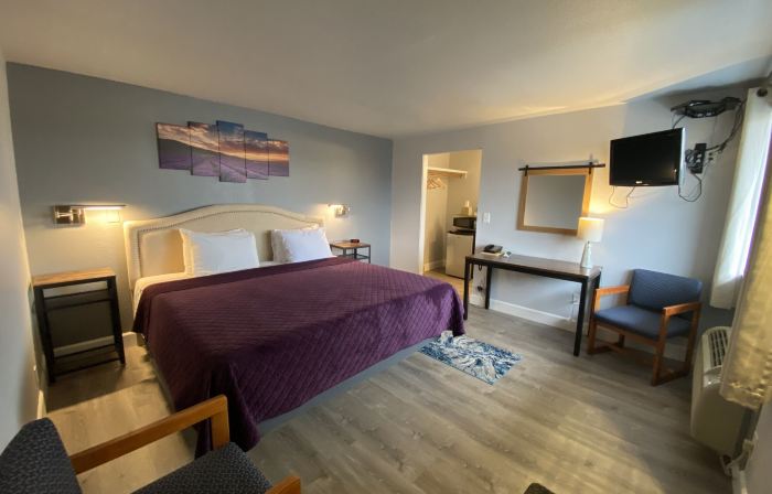 Aircrest Motel