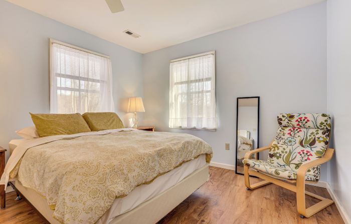 Family Home w/ Game Room & Decks in Etlan!
