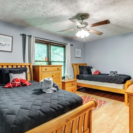 Group Getaway: Spacious Home in Stone Mountain!