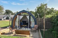 Cedar Hotels in Marshwood