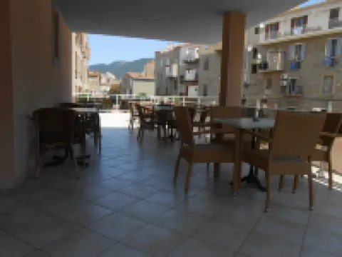 Hôtel le Claridge Hotels in Propriano