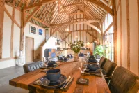 Halcyon Barn, Wissett Hotels in Badingham