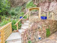 Baronet's Quarters Hotels in Lynton and Lynmouth