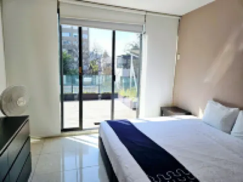 Hotel Singular Sócrates Hotels near Centro Banamex