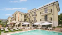 Hotel Eden Garda - Pools