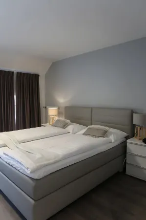 Hôtel de l'Ecluse Отели в г. Нёвшатель